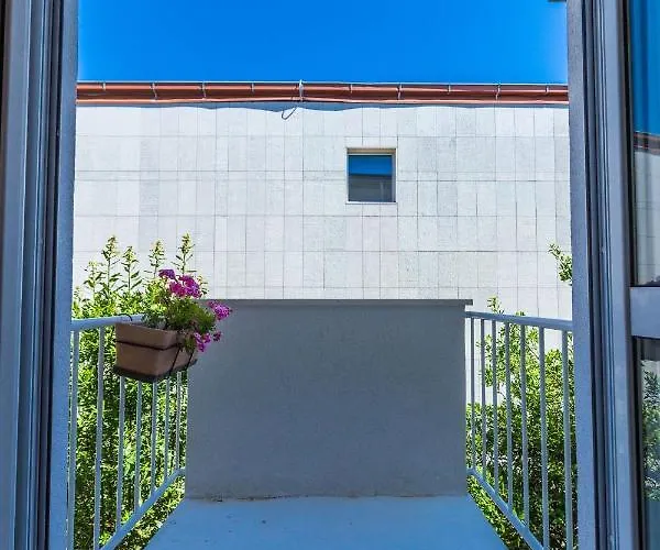 Calle Larga Ventidue * Zadar