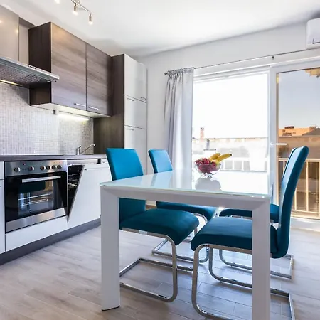 Calle Larga Ventidue * Zadar