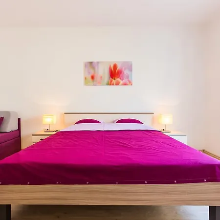 Apartman Calle Larga Ventidue *